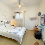 Argo-milos Adamantas (Milos)