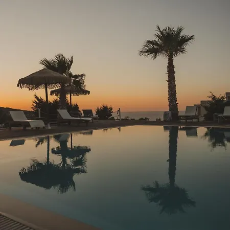 Argo-milos * Adamantas (Milos)